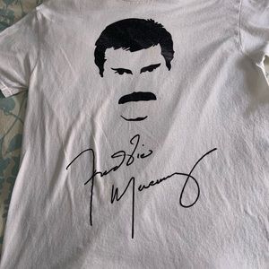 Freddie Mercury shirt